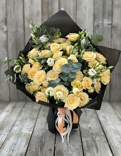 Букет цветов из:  Розы и Лизиантусы #REPLACE_PRED# Сонково