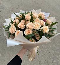 Букет Кремовые розы Латте в Сонково
