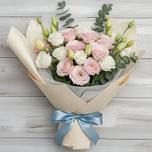 Букет цветов из:  Лизиантусы #REPLACE_PRED# Сонково