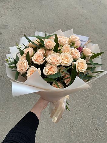 Букет Кремовые розы Латте в Сонково