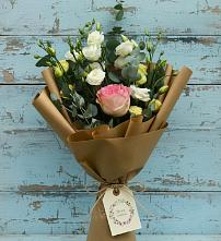 Букет цветов из:  Розы и Лизиантусы #REPLACE_PRED# Сонково