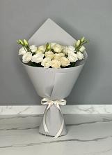 Букет цветов из:  Розы и Лизиантусы в Сонково